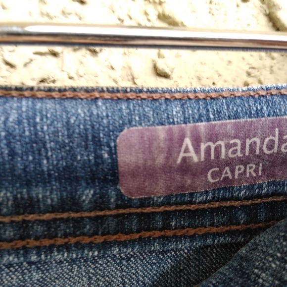 Gloria Vanderbilt capri Jeans - Picture 2 of 8